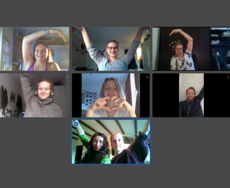 Gruppenbild von Online Meeting Plattform