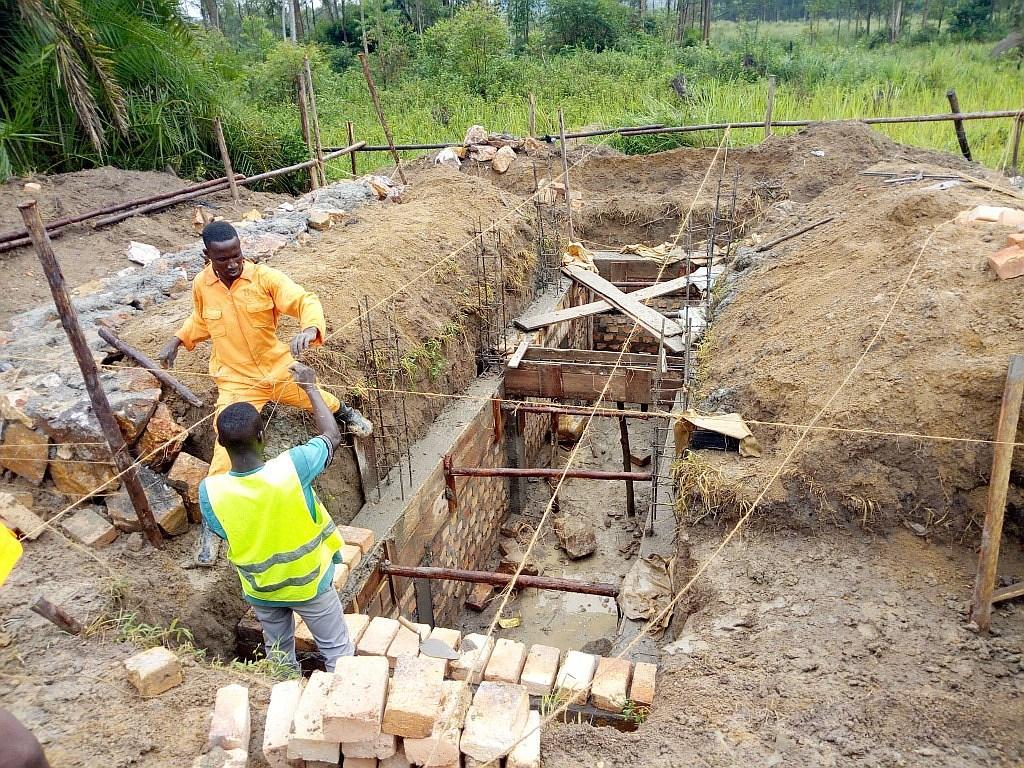Pit construction