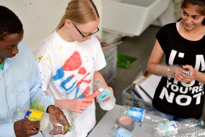 SchülerInnen bei Projekttag