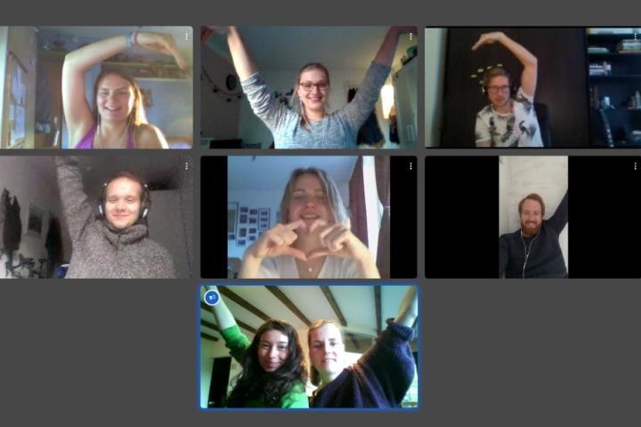 Gruppenbild von Online Meeting Plattform