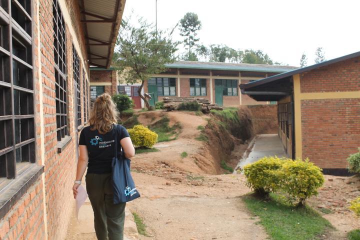 Die Schulgebäude der Groupe Scolaire de Karambi in Ruanda