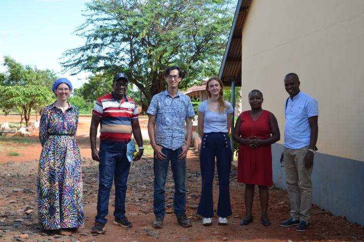 Gruppenbild mit Vertretern der Universität Taita Taveta