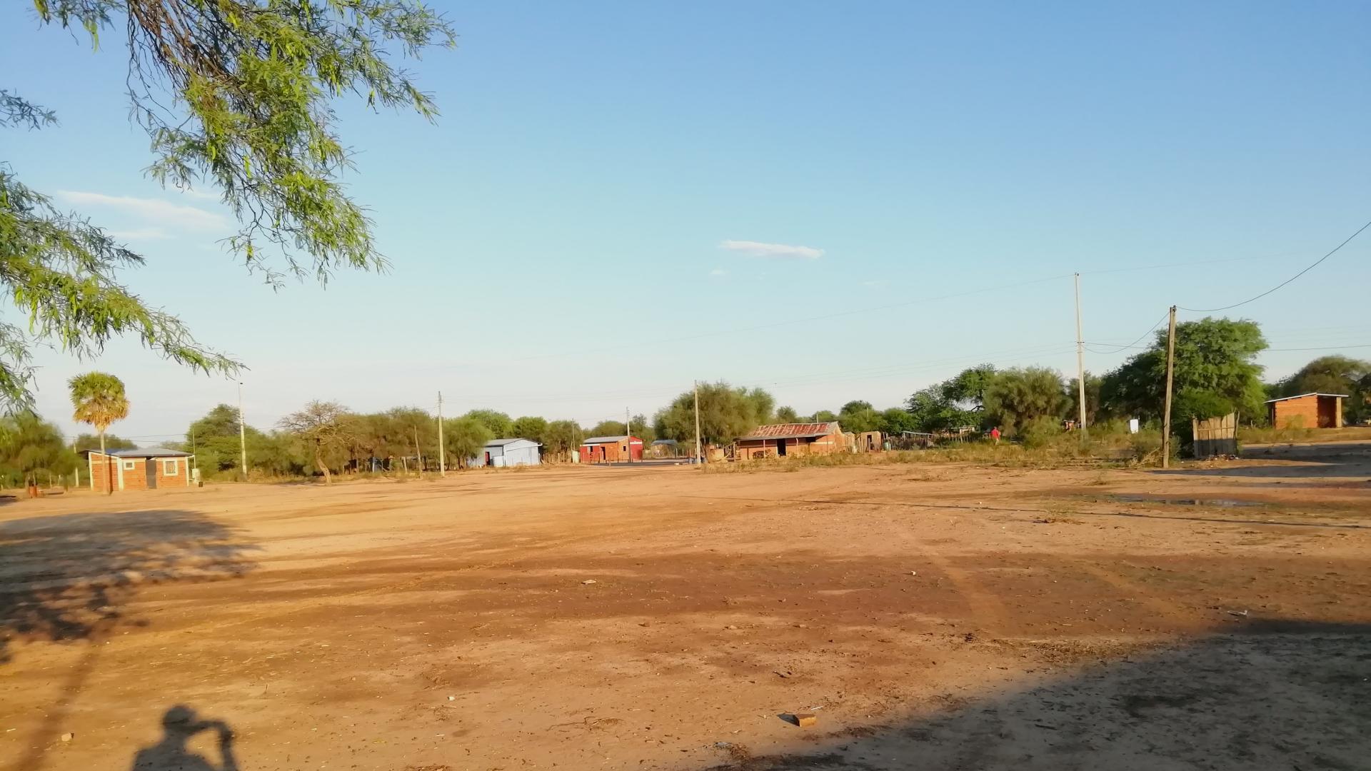 Blick auf blauen Himmel und sandige Gebiet im San José Esteros Gemeinden